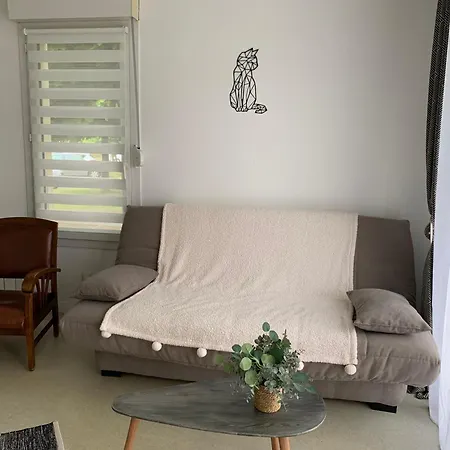 La Colline Aux Oiseaux 캉